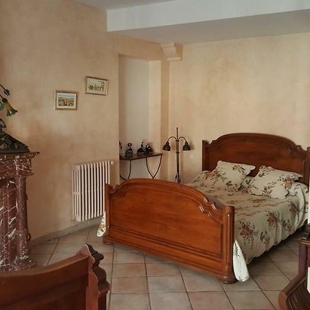 ホテル La Maison De Josepha Ferrals-lès-Corbières エクステリア 写真
