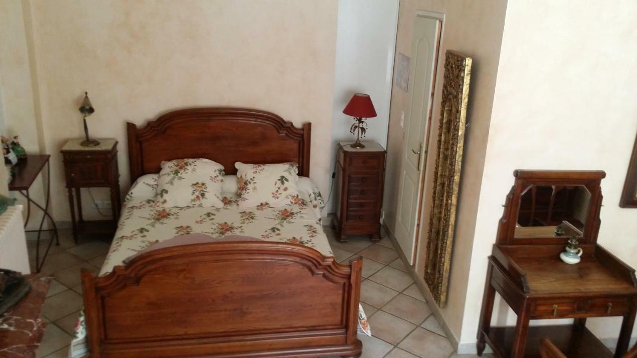 ホテル La Maison De Josepha Ferrals-lès-Corbières エクステリア 写真