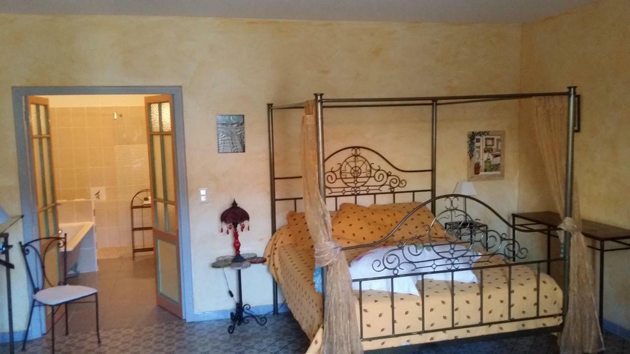 ホテル La Maison De Josepha Ferrals-lès-Corbières エクステリア 写真