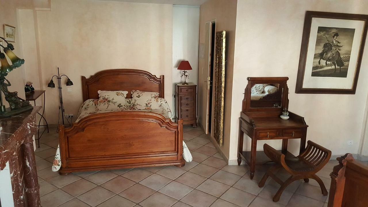 ホテル La Maison De Josepha Ferrals-lès-Corbières エクステリア 写真